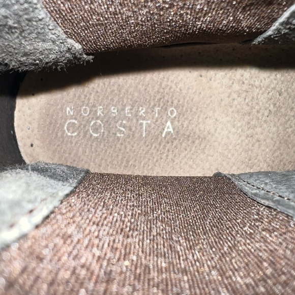 Brown Chelsea boots near new condition warn 3 times - Picture 2 of 8